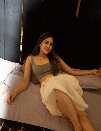 Rooftop Date Escort Janpath Delhi